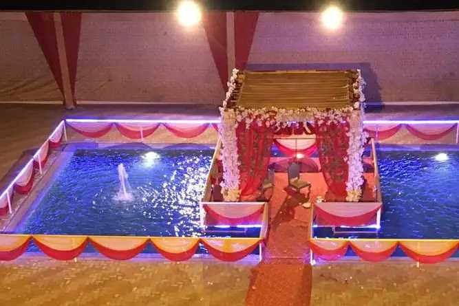Royal Palms Banquets pune